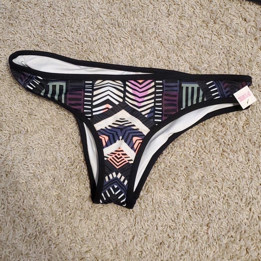 Victoria's Secret Pink bikini - Picture 2 of 8